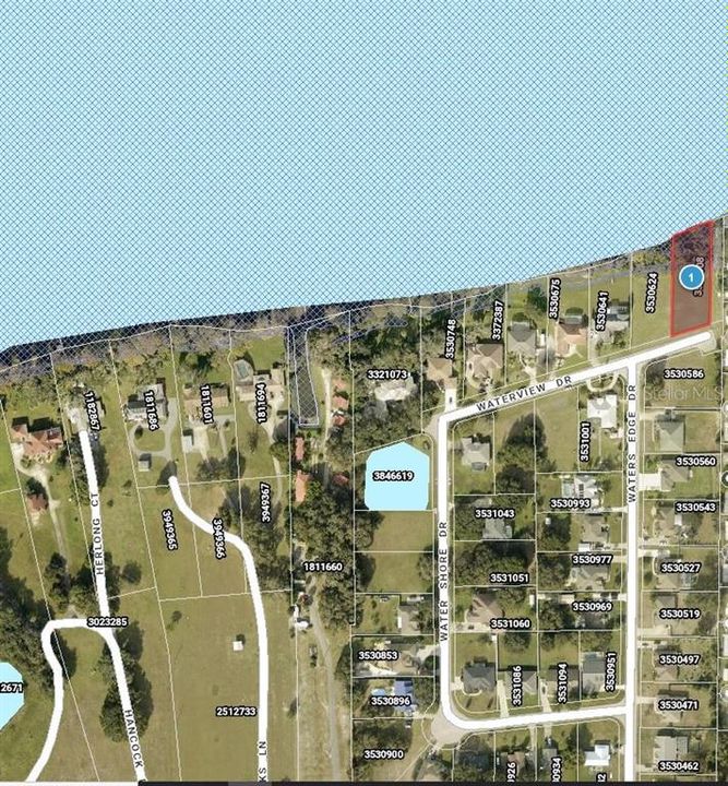 待售: $345,000 (0.34 acres)