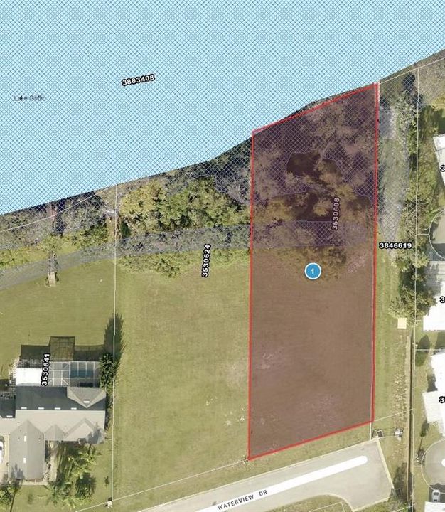 待售: $345,000 (0.34 acres)