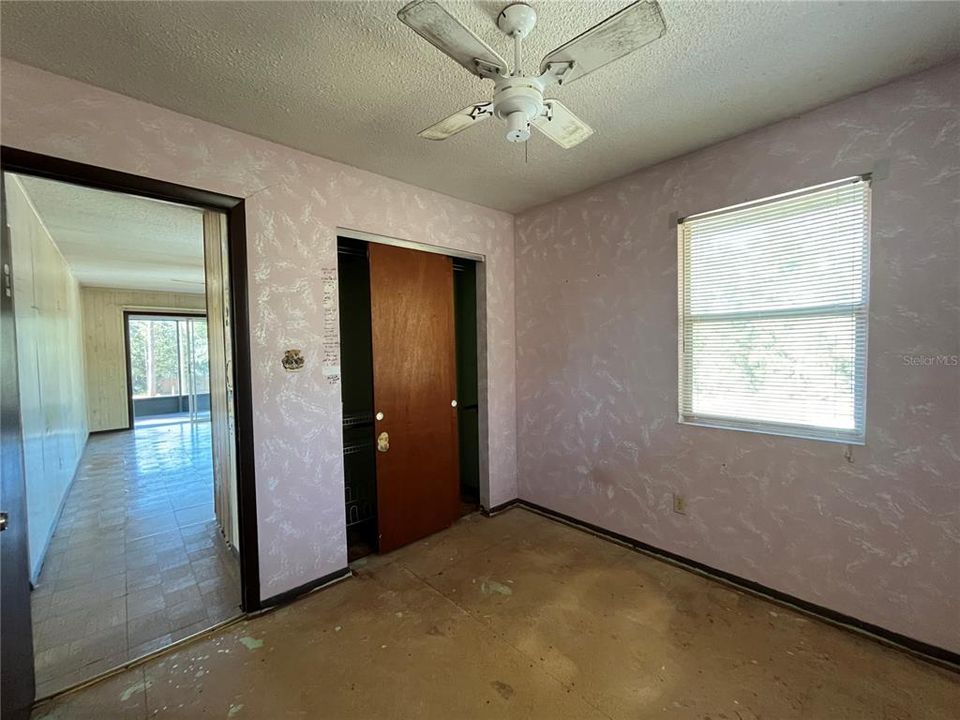 待售: $135,000 (2 贝兹, 2 浴室, 1120 平方英尺)