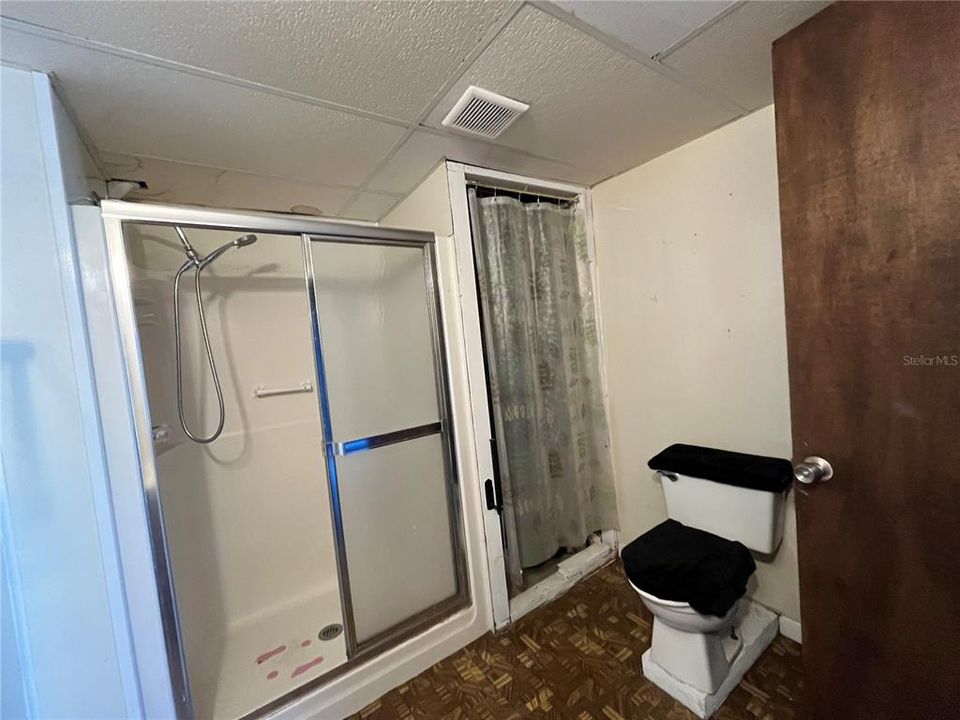 待售: $135,000 (2 贝兹, 2 浴室, 1120 平方英尺)