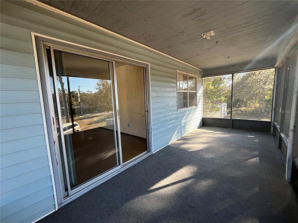 待售: $135,000 (2 贝兹, 2 浴室, 1120 平方英尺)