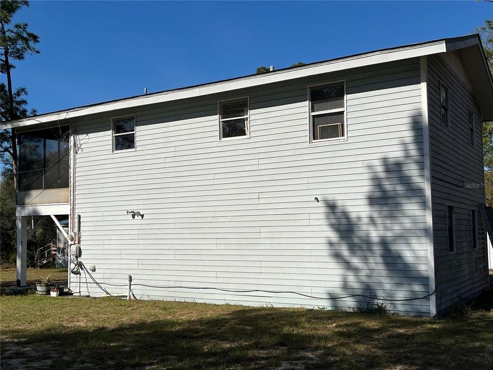 待售: $135,000 (2 贝兹, 2 浴室, 1120 平方英尺)