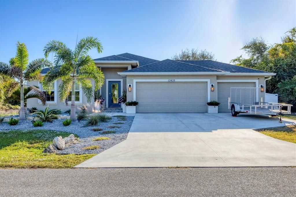 For Sale: $564,900 (3 beds, 2 baths, 1732 Square Feet)