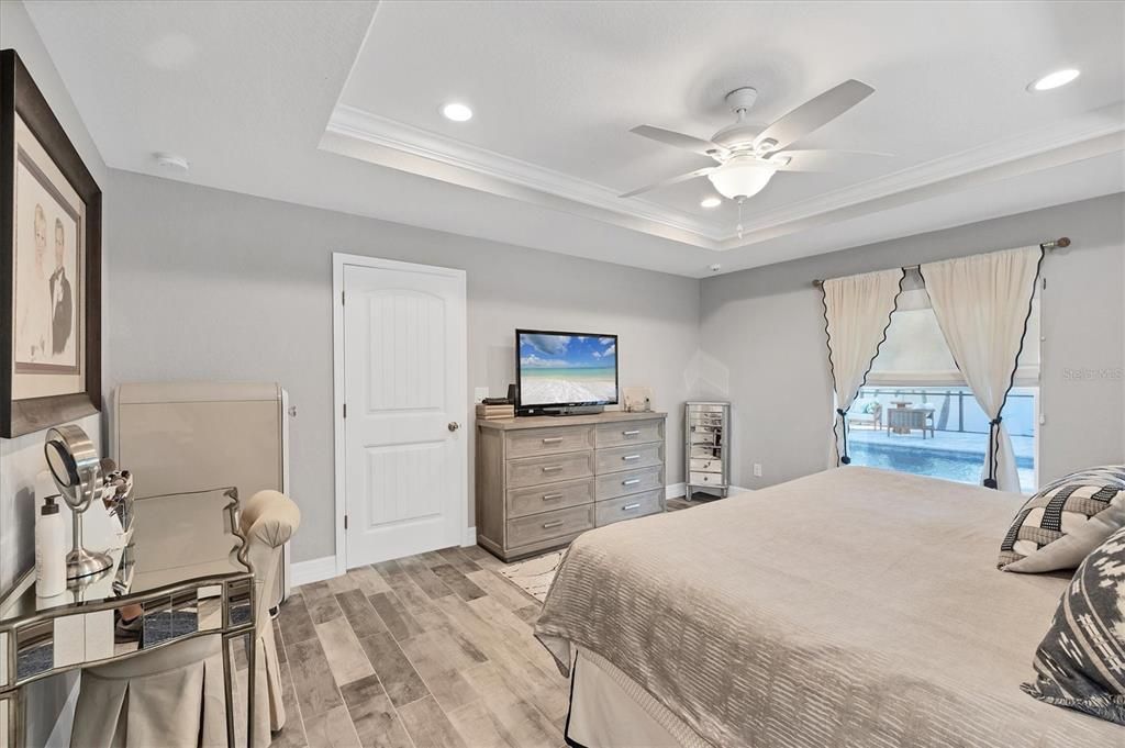 For Sale: $564,900 (3 beds, 2 baths, 1732 Square Feet)