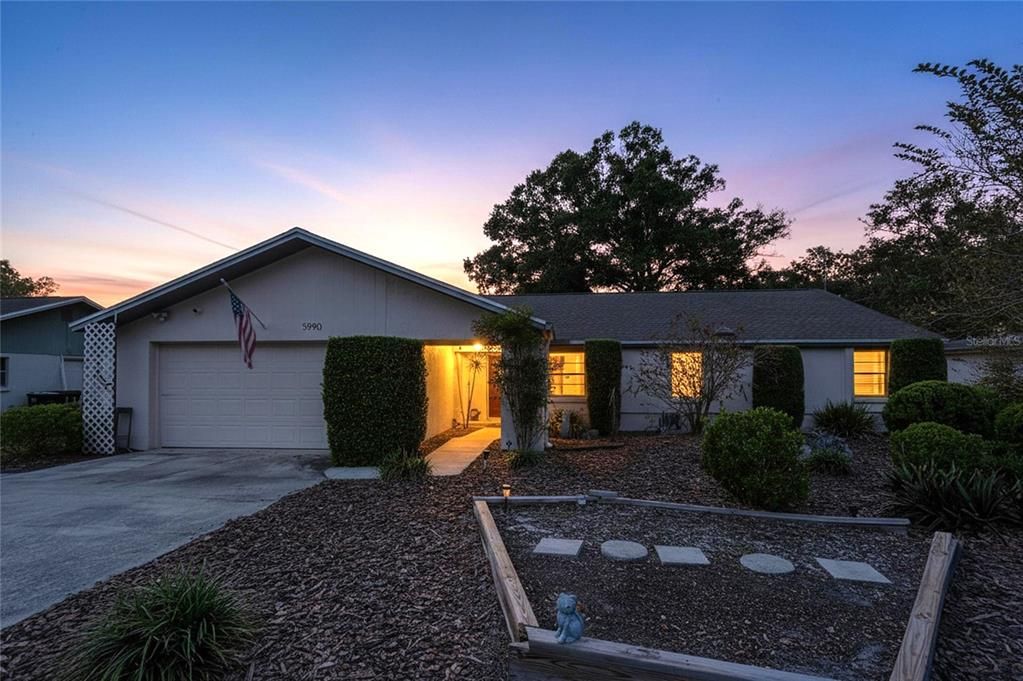 待售: $325,000 (3 贝兹, 2 浴室, 1630 平方英尺)