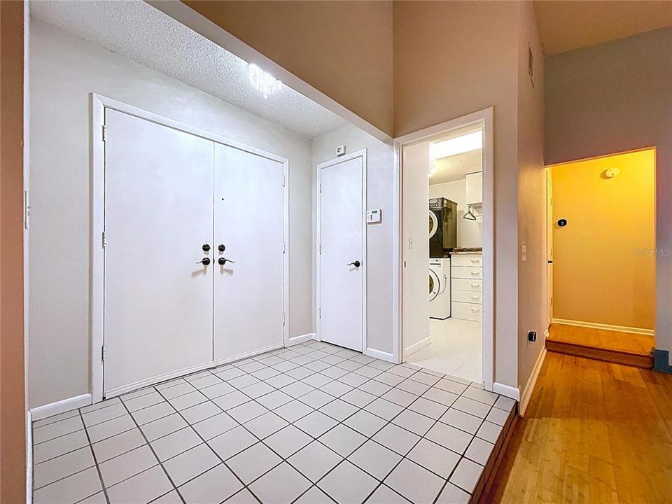 待售: $325,000 (3 贝兹, 2 浴室, 1630 平方英尺)