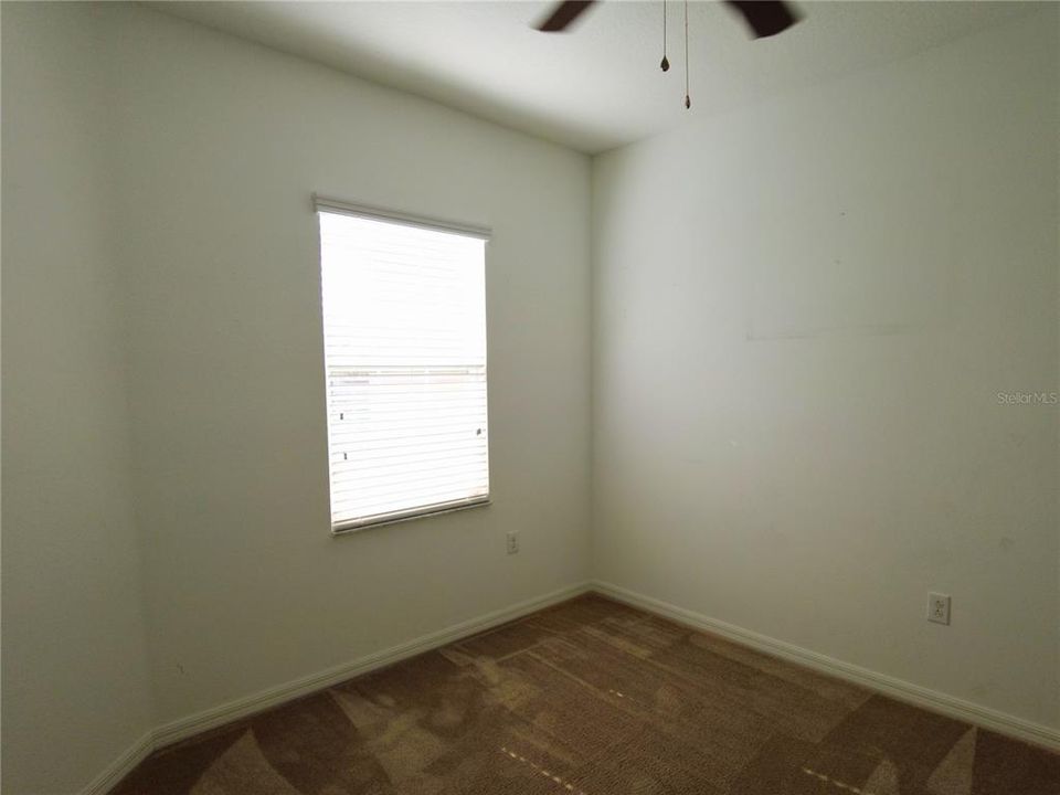 For Sale: $370,000 (3 beds, 2 baths, 1816 Square Feet)