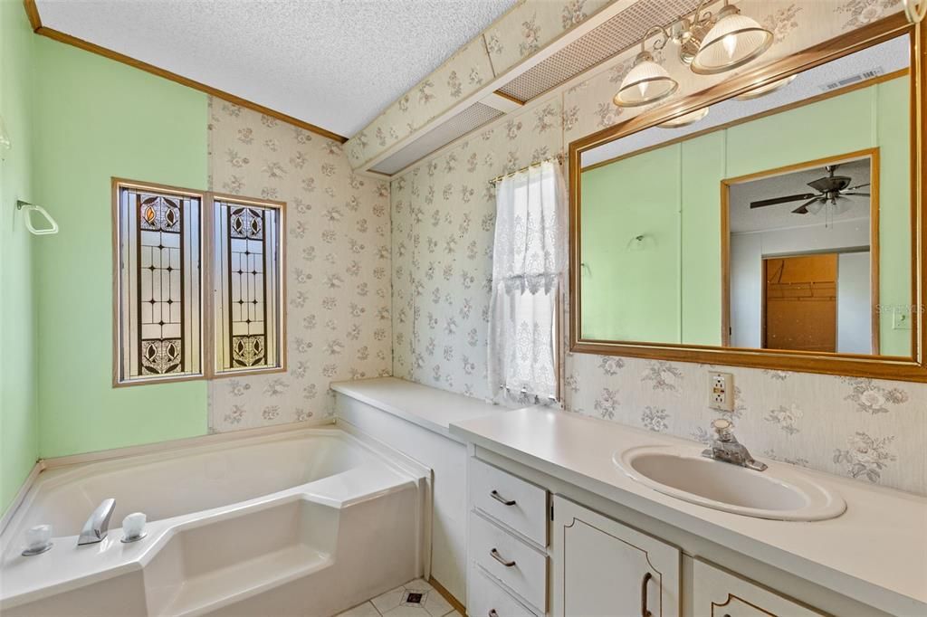 En Venta: $175,000 (2 camas, 2 baños, 1456 Pies cuadrados)