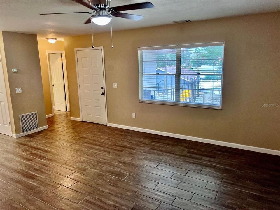 En Renta: $1,650 (2 camas, 2 baños, 918 Pies cuadrados)