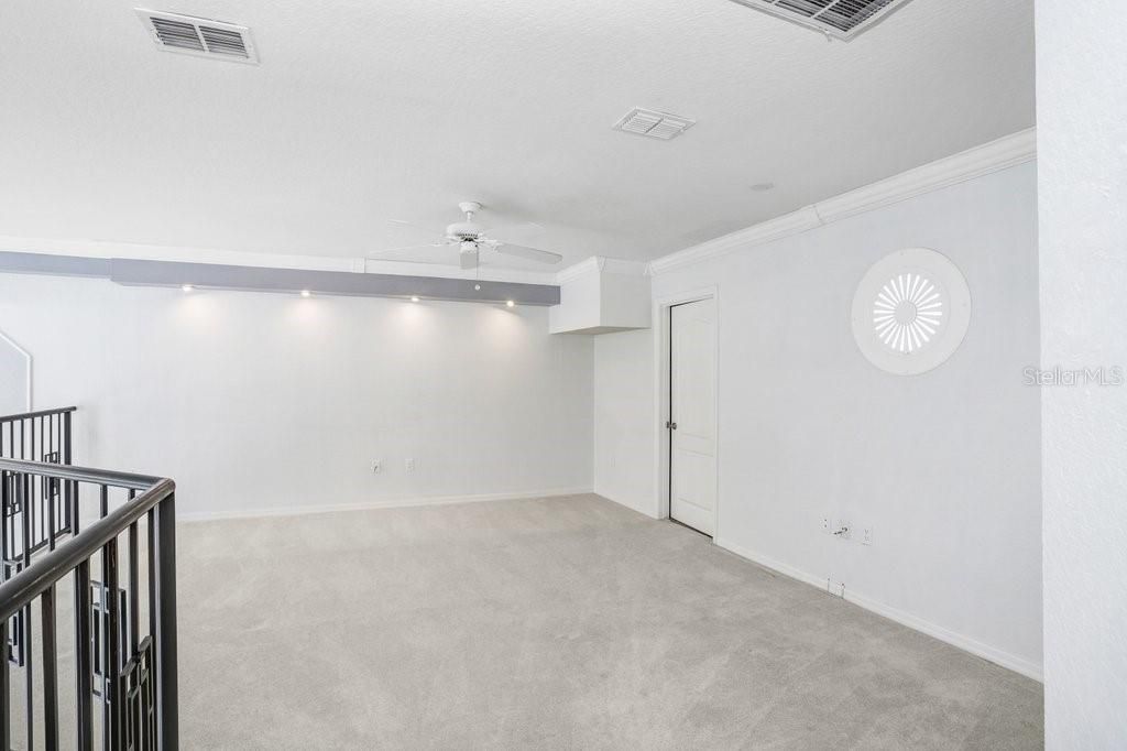 For Sale: $574,900 (4 beds, 3 baths, 2495 Square Feet)