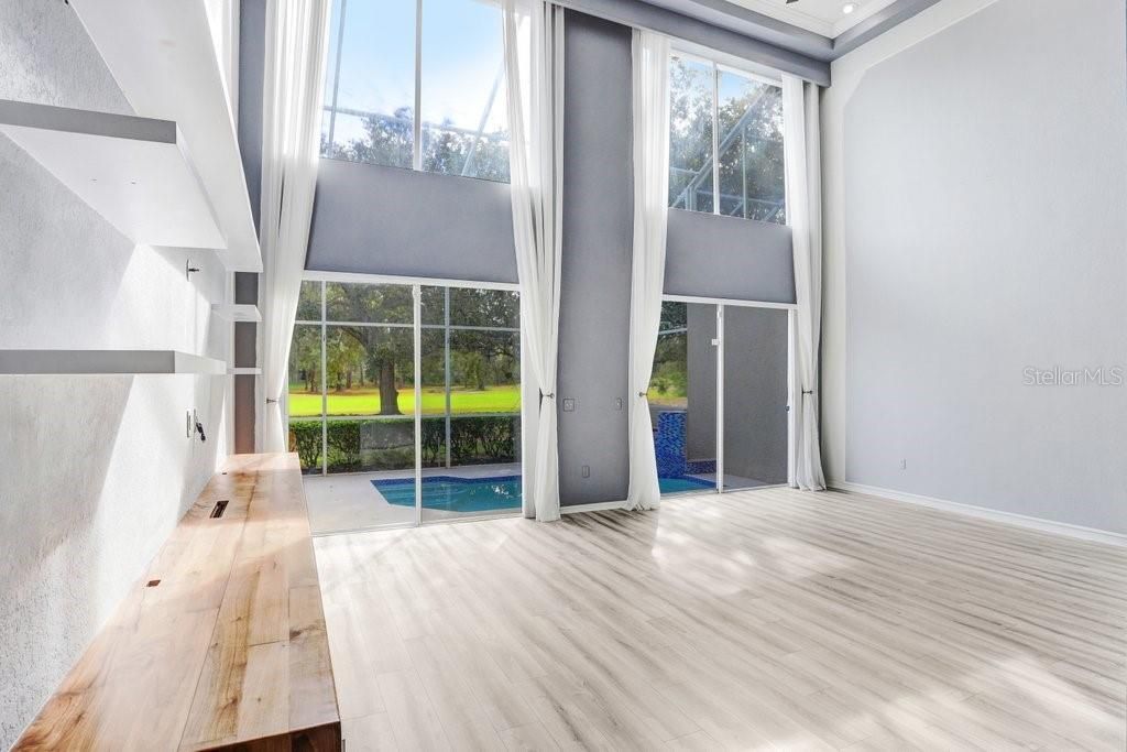 For Sale: $574,900 (4 beds, 3 baths, 2495 Square Feet)