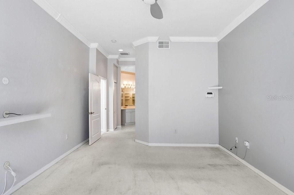 For Sale: $574,900 (4 beds, 3 baths, 2495 Square Feet)