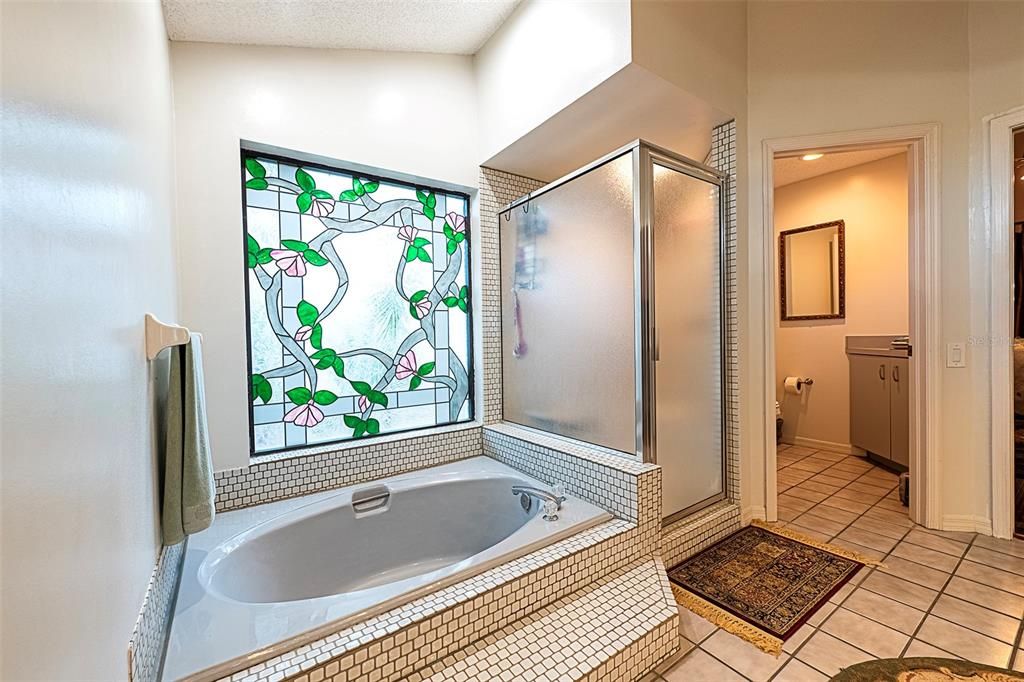 For Sale: $800,000 (4 beds, 3 baths, 2830 Square Feet)