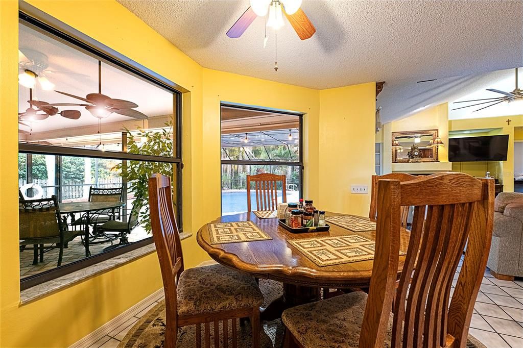 For Sale: $800,000 (4 beds, 3 baths, 2830 Square Feet)