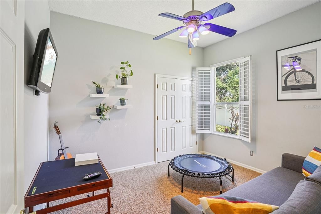 待售: $645,000 (4 贝兹, 3 浴室, 3000 平方英尺)