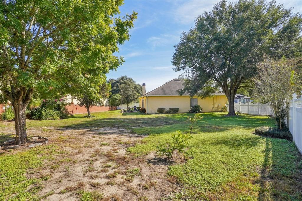 待售: $645,000 (4 贝兹, 3 浴室, 3000 平方英尺)