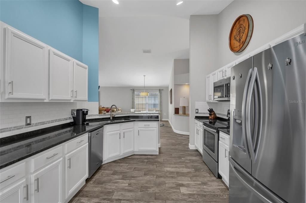 En Venta: $499,999 (4 camas, 3 baños, 1822 Pies cuadrados)