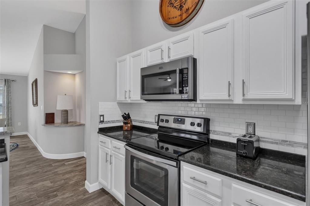 En Venta: $499,999 (4 camas, 3 baños, 1822 Pies cuadrados)