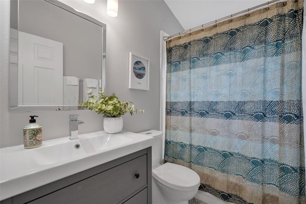 En Venta: $499,999 (4 camas, 3 baños, 1822 Pies cuadrados)