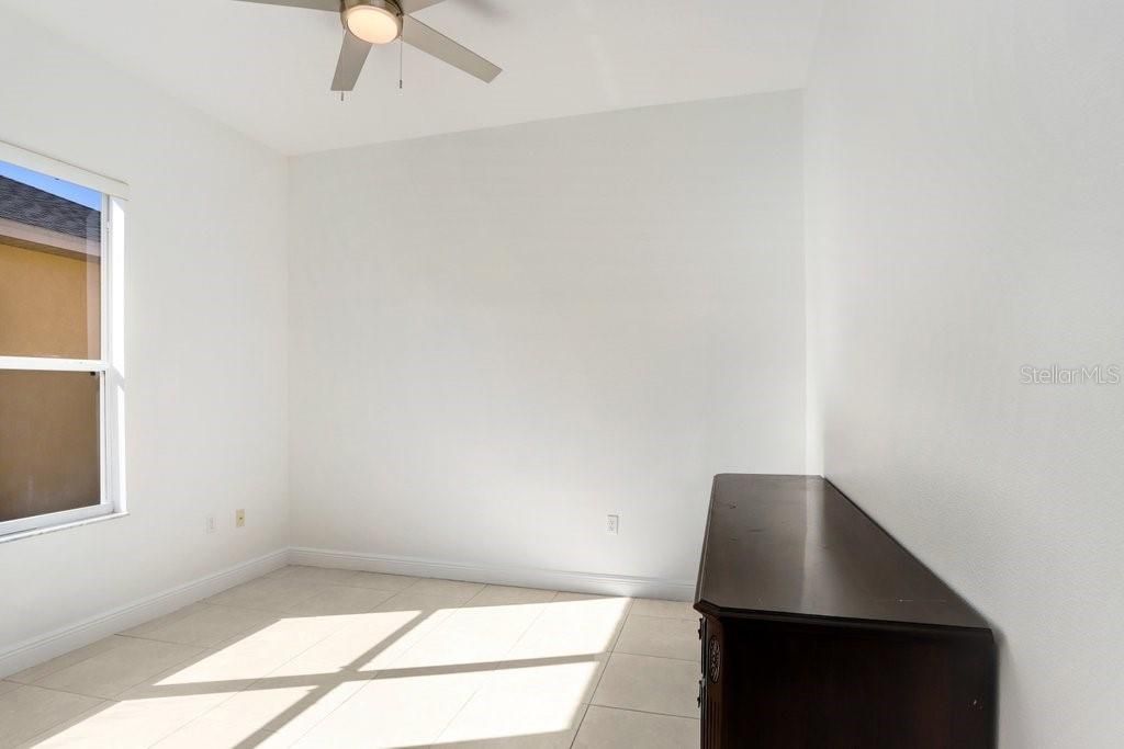 For Sale: $474,900 (3 beds, 2 baths, 2450 Square Feet)