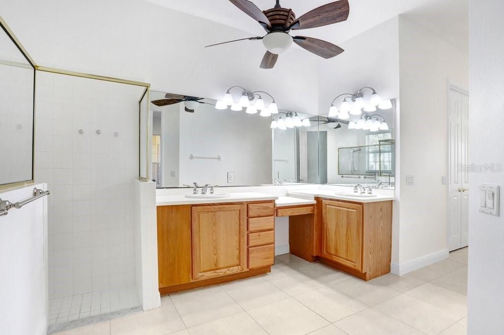 For Sale: $474,900 (3 beds, 2 baths, 2450 Square Feet)