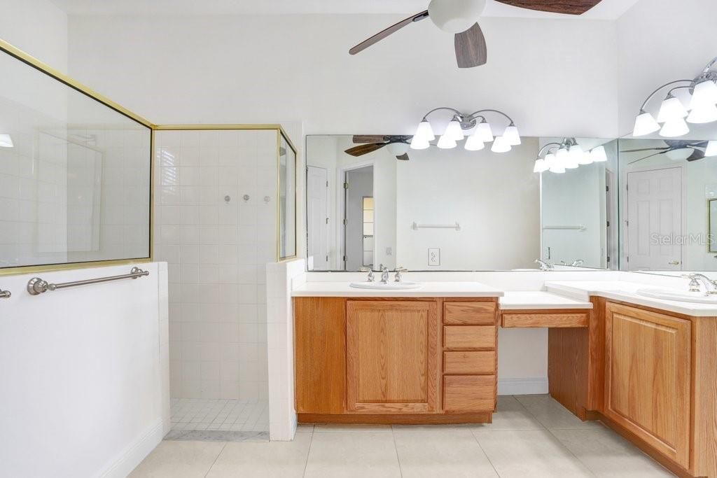 For Sale: $474,900 (3 beds, 2 baths, 2450 Square Feet)