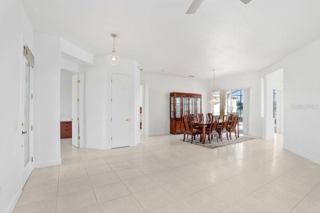 For Sale: $474,900 (3 beds, 2 baths, 2450 Square Feet)