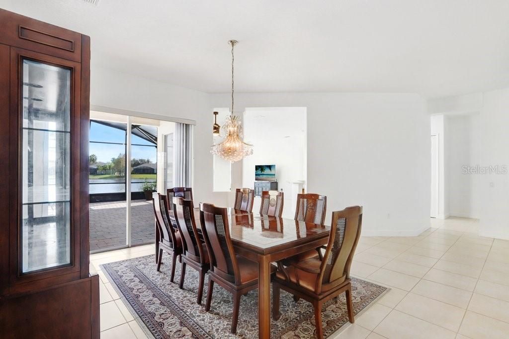 For Sale: $474,900 (3 beds, 2 baths, 2450 Square Feet)