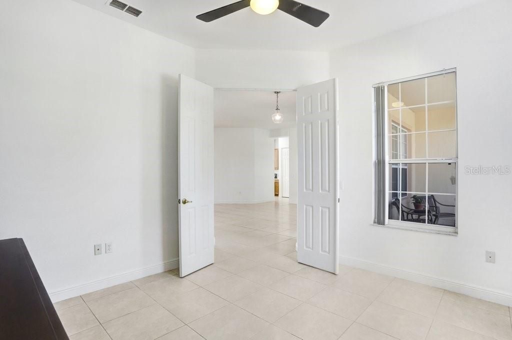 For Sale: $474,900 (3 beds, 2 baths, 2450 Square Feet)