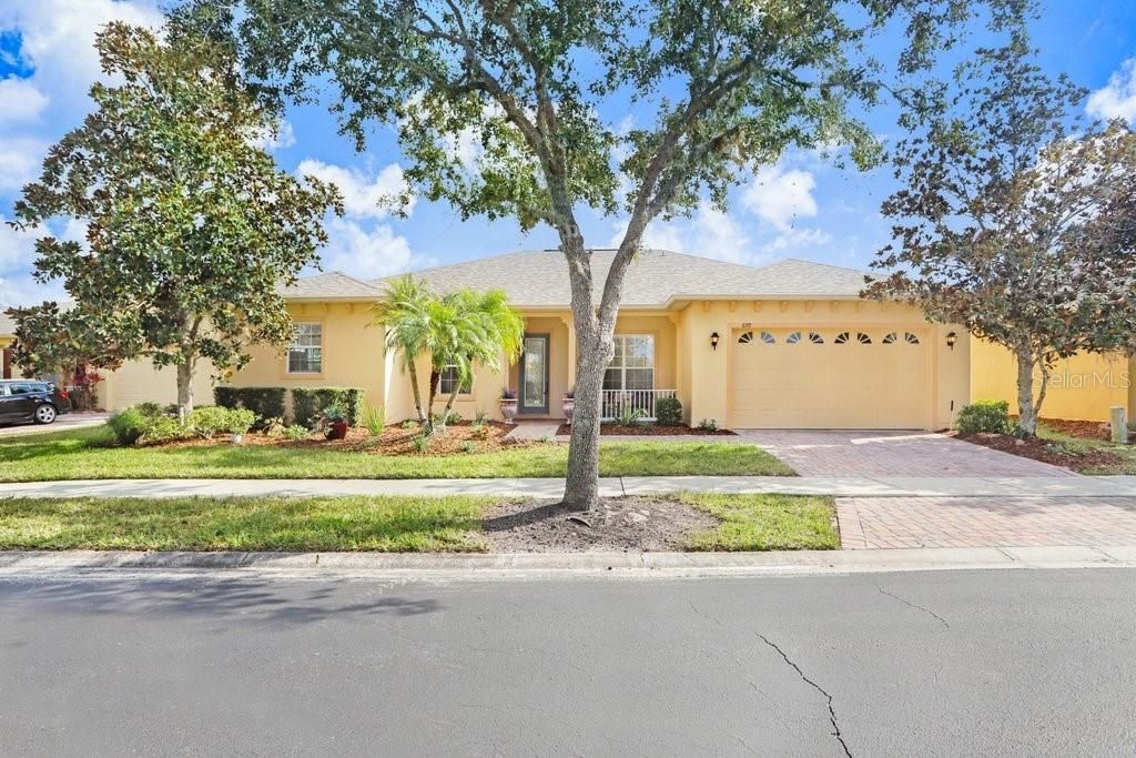 For Sale: $474,900 (3 beds, 2 baths, 2450 Square Feet)