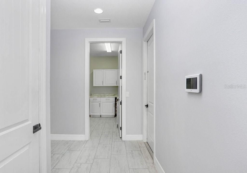 For Sale: $449,900 (4 beds, 2 baths, 2537 Square Feet)