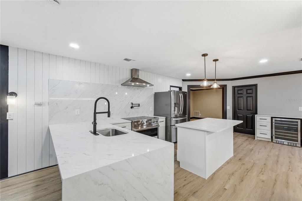 待售: $1,280,000 (5 贝兹, 3 浴室, 4005 平方英尺)