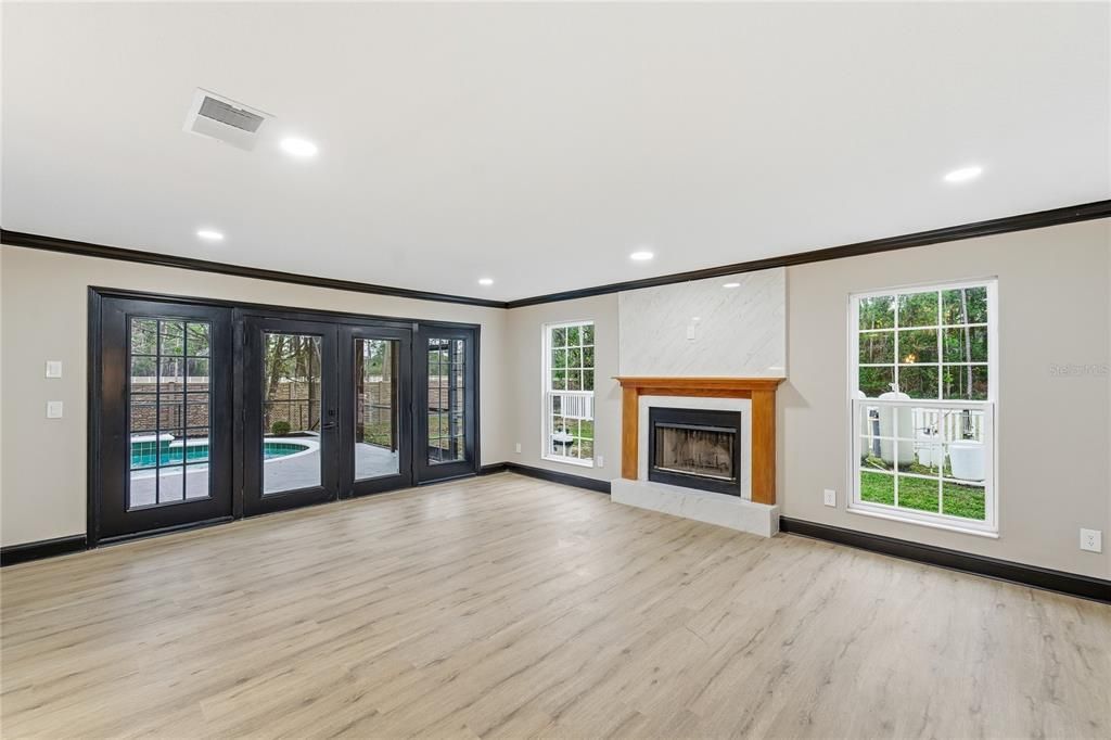 待售: $1,280,000 (5 贝兹, 3 浴室, 4005 平方英尺)