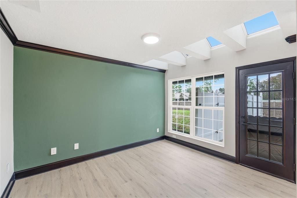 待售: $1,280,000 (5 贝兹, 3 浴室, 4005 平方英尺)