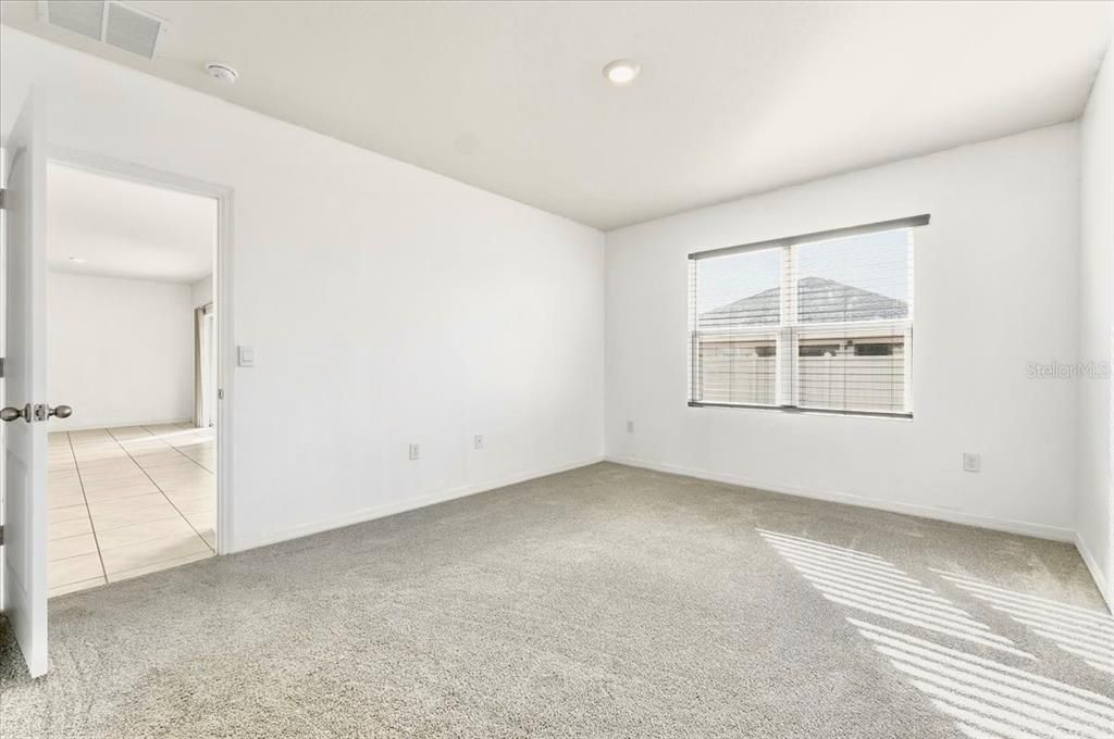 待售: $309,990 (4 贝兹, 2 浴室, 1851 平方英尺)