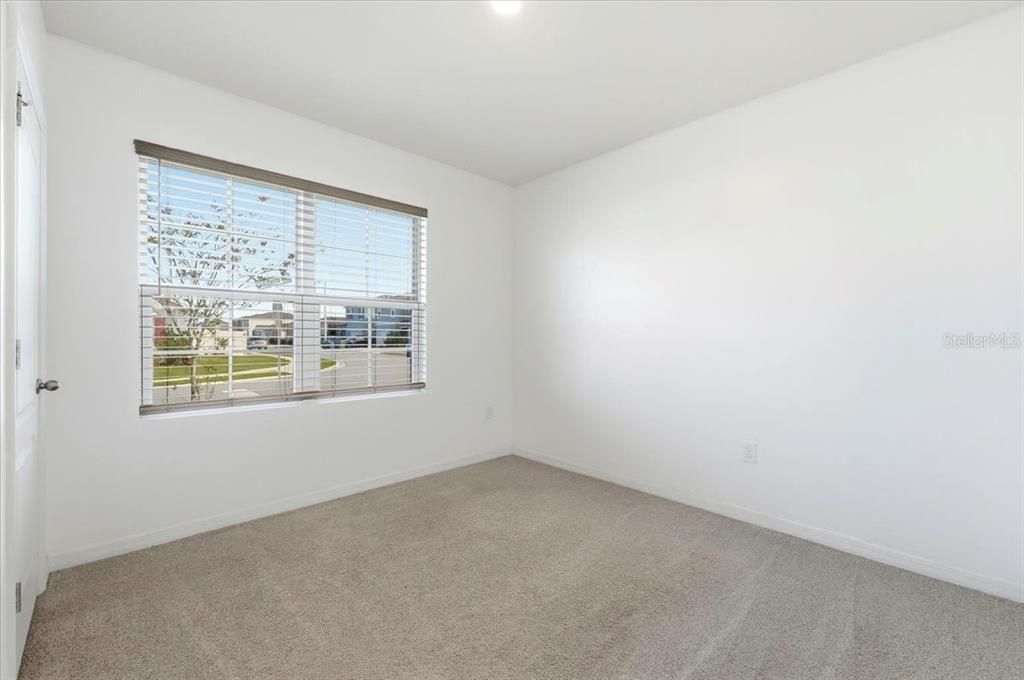 待售: $309,990 (4 贝兹, 2 浴室, 1851 平方英尺)