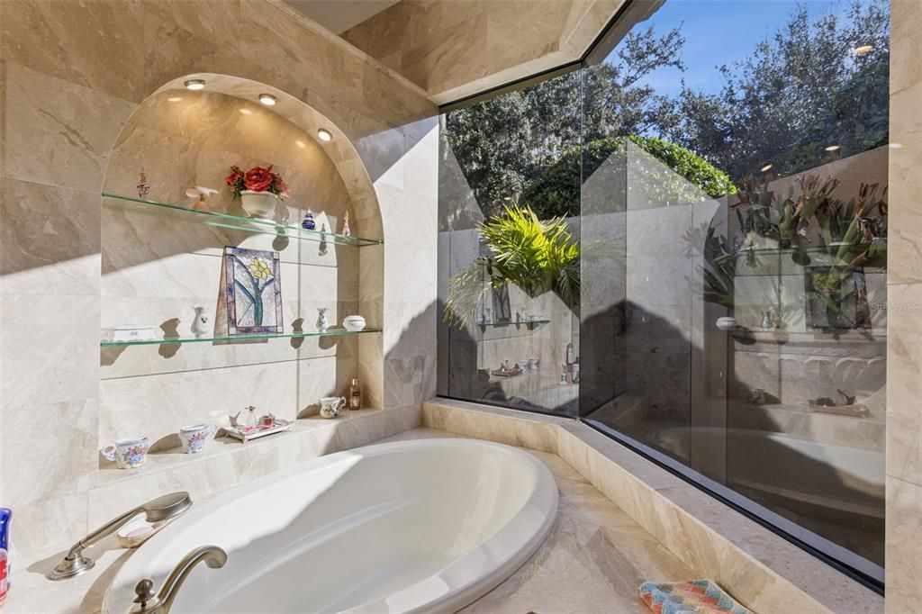 En Venta: $1,750,000 (3 camas, 3 baños, 3894 Pies cuadrados)