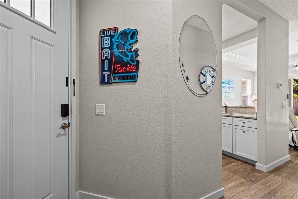 待售: $425,000 (2 贝兹, 2 浴室, 1123 平方英尺)