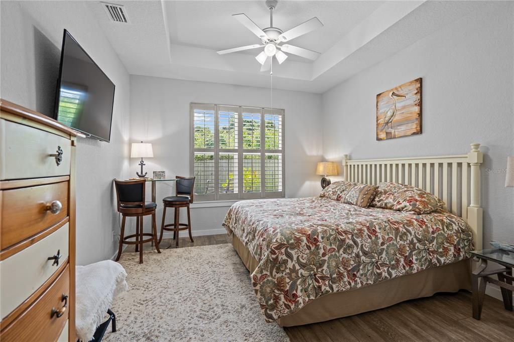 待售: $425,000 (2 贝兹, 2 浴室, 1123 平方英尺)