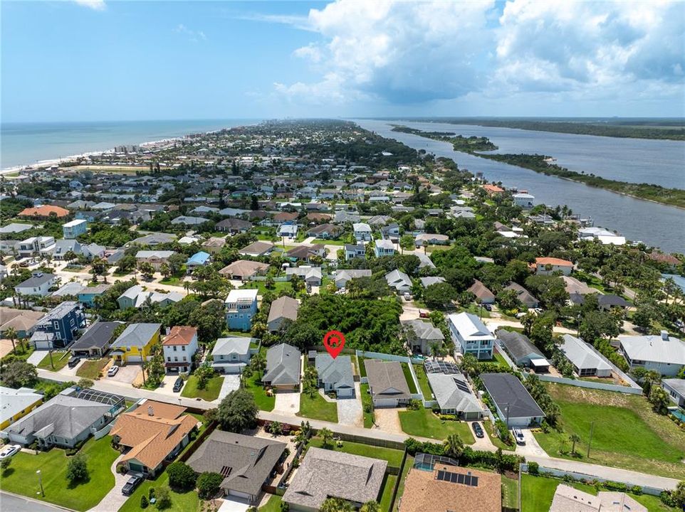 待售: $425,000 (2 贝兹, 2 浴室, 1123 平方英尺)