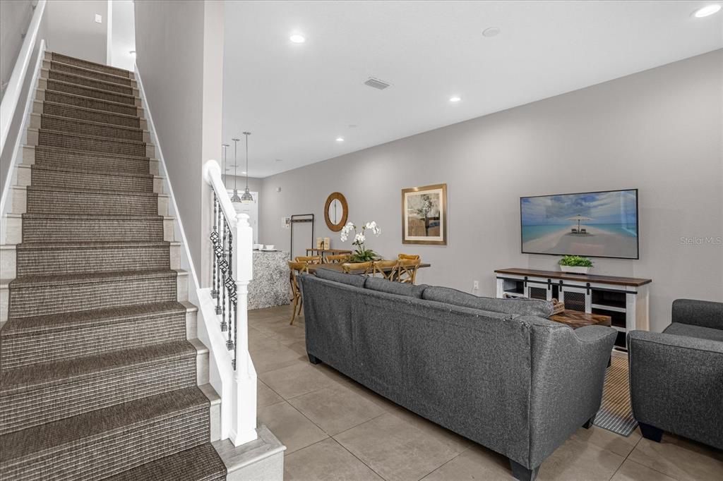 For Sale: $480,000 (4 beds, 4 baths, 1804 Square Feet)