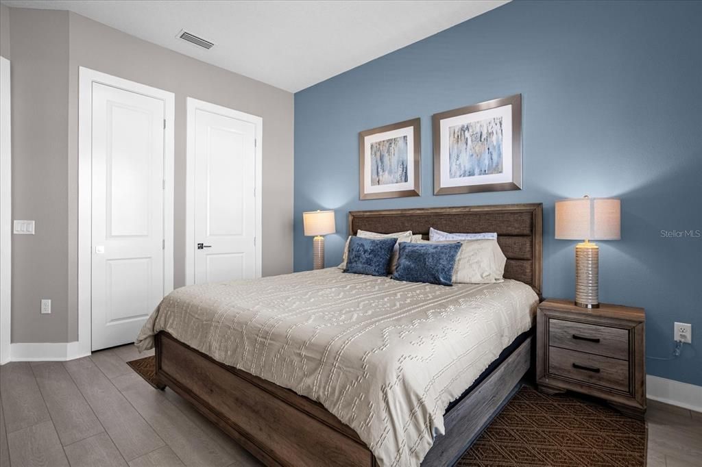 For Sale: $480,000 (4 beds, 4 baths, 1804 Square Feet)