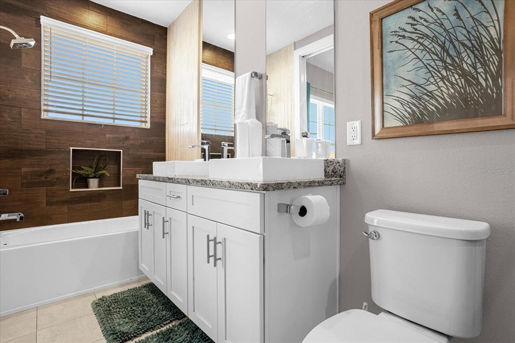 For Sale: $480,000 (4 beds, 4 baths, 1804 Square Feet)