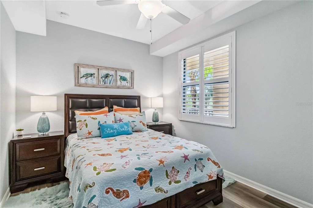 待售: $269,500 (2 贝兹, 2 浴室, 1156 平方英尺)