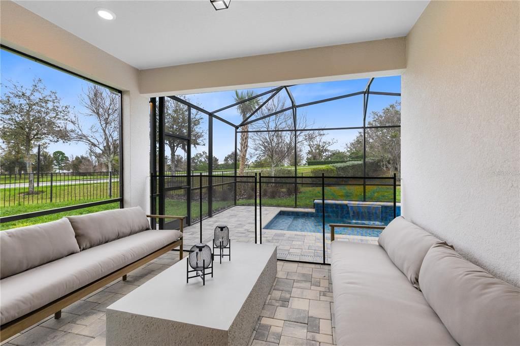 En Venta: $337,690 (2 camas, 2 baños, 1322 Pies cuadrados)