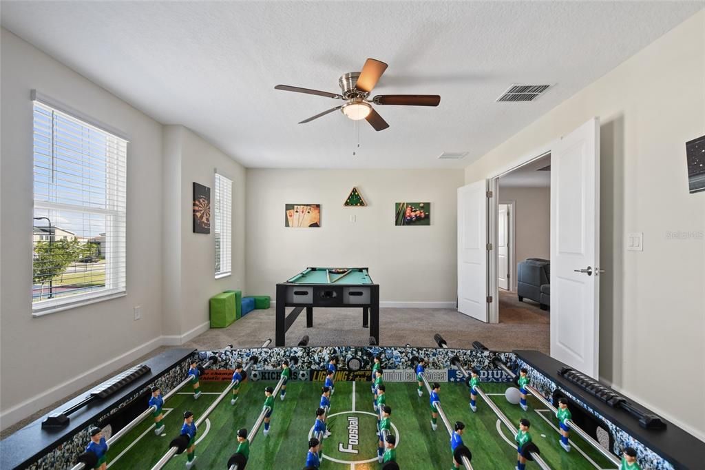 En Renta: $4,400 (8 camas, 5 baños, 3922 Pies cuadrados)