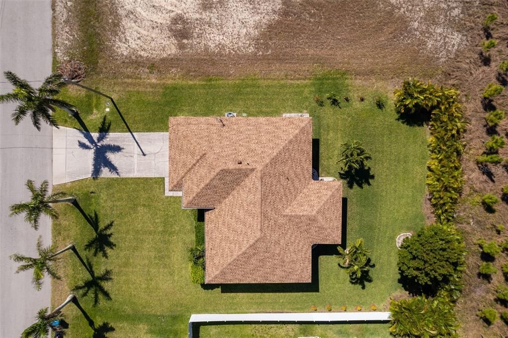 For Sale: $324,000 (3 beds, 2 baths, 1479 Square Feet)