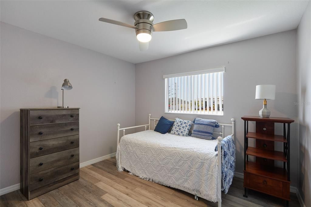 For Sale: $324,000 (3 beds, 2 baths, 1479 Square Feet)