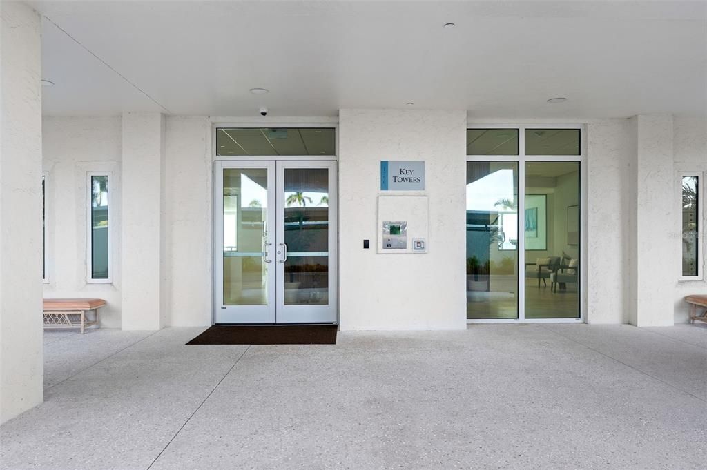 В аренду: $6,000 (2 спален, 2 ванн, 1403 Квадратных фут)