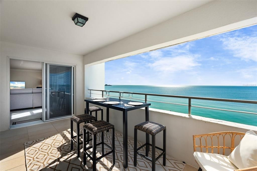 В аренду: $6,000 (2 спален, 2 ванн, 1403 Квадратных фут)